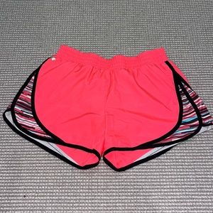 tek gear athletic shorts size small